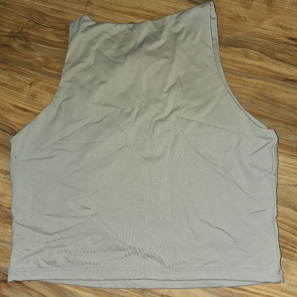 Tank top - Picture 2 of 2